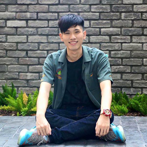 รวมภาพหนุ่มนักศึกษาหน้าหล่อ-หุ่นล่ำดีกรีตัวท็อปจาก สถาบันมหาวิทยาลัย ฟินกันยาวๆ!!