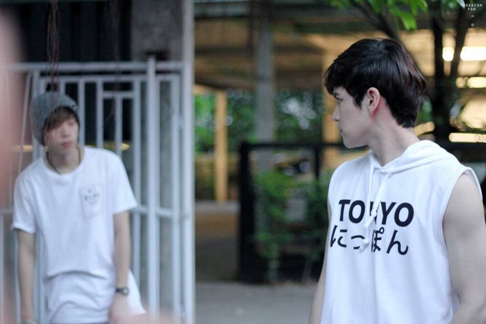 กอดกันไปนานๆนะ. เต๋าคชา