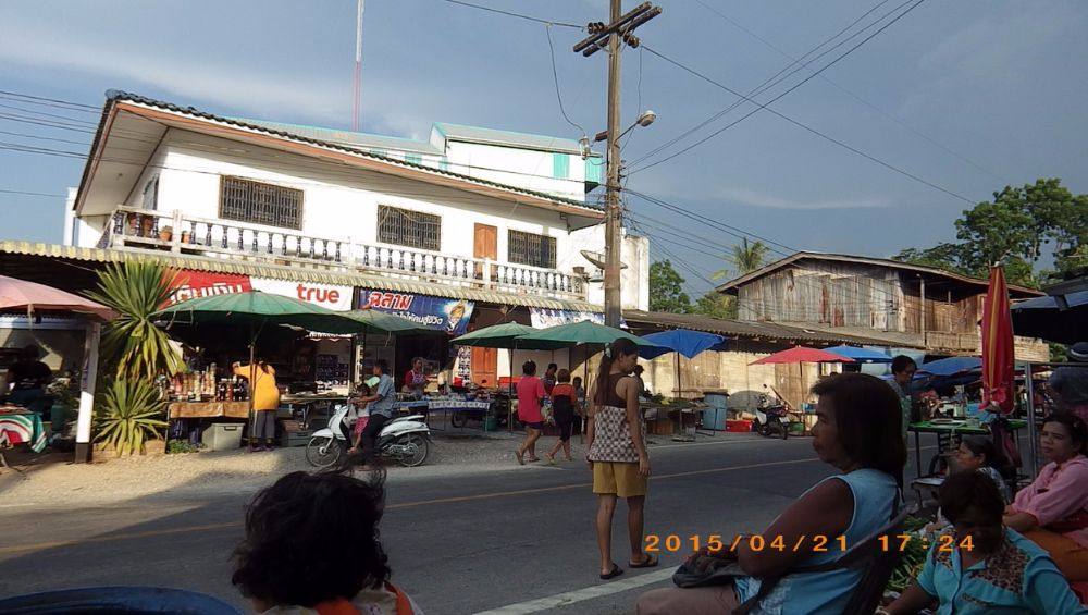 ตลาดบ.จันดี