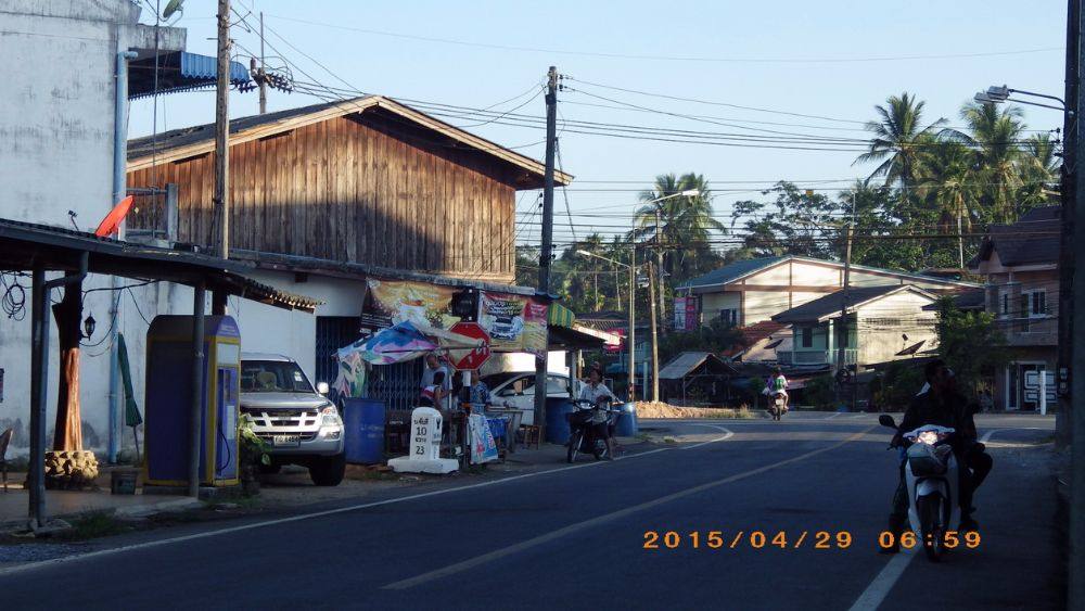 ตลาดบ.จันดี