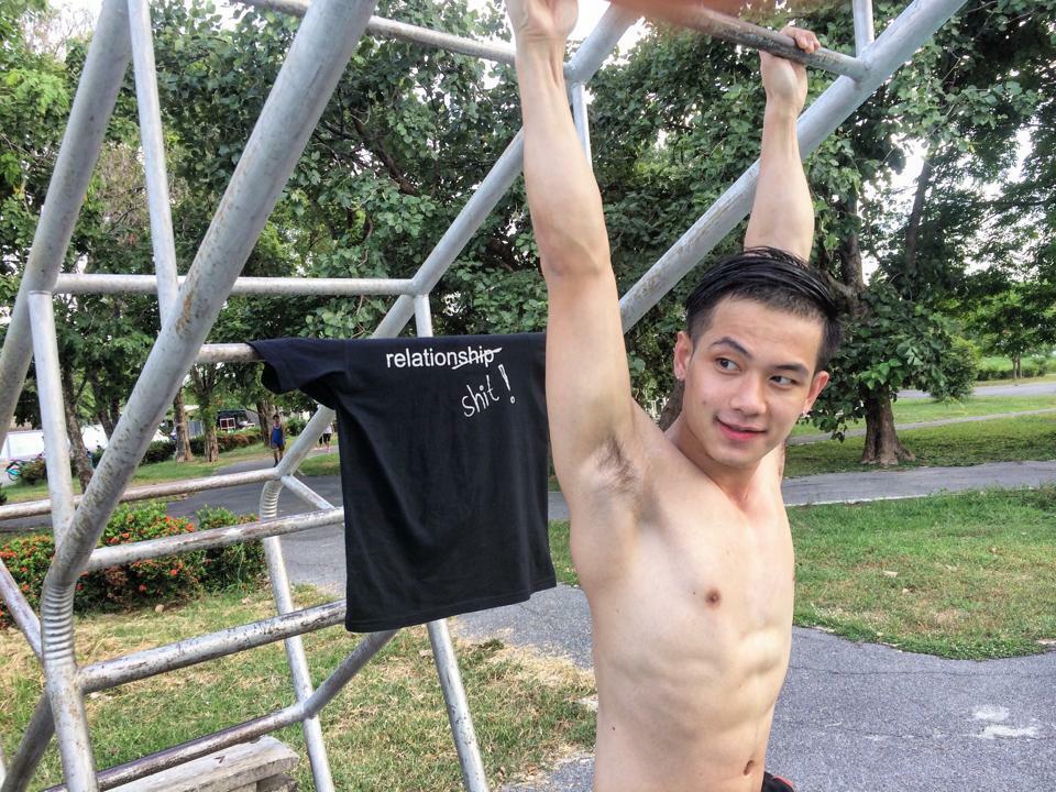 เลียๆเอิร์ธ ธวัช พรรัตนประเสิรฐ
