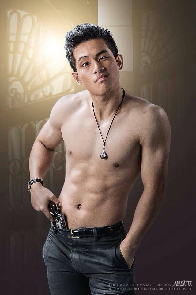 เลียๆเอิร์ธ ธวัช พรรัตนประเสิรฐ