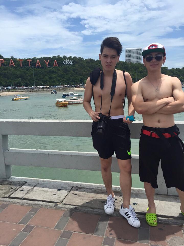 เลียๆเอิร์ธ ธวัช พรรัตนประเสิรฐ