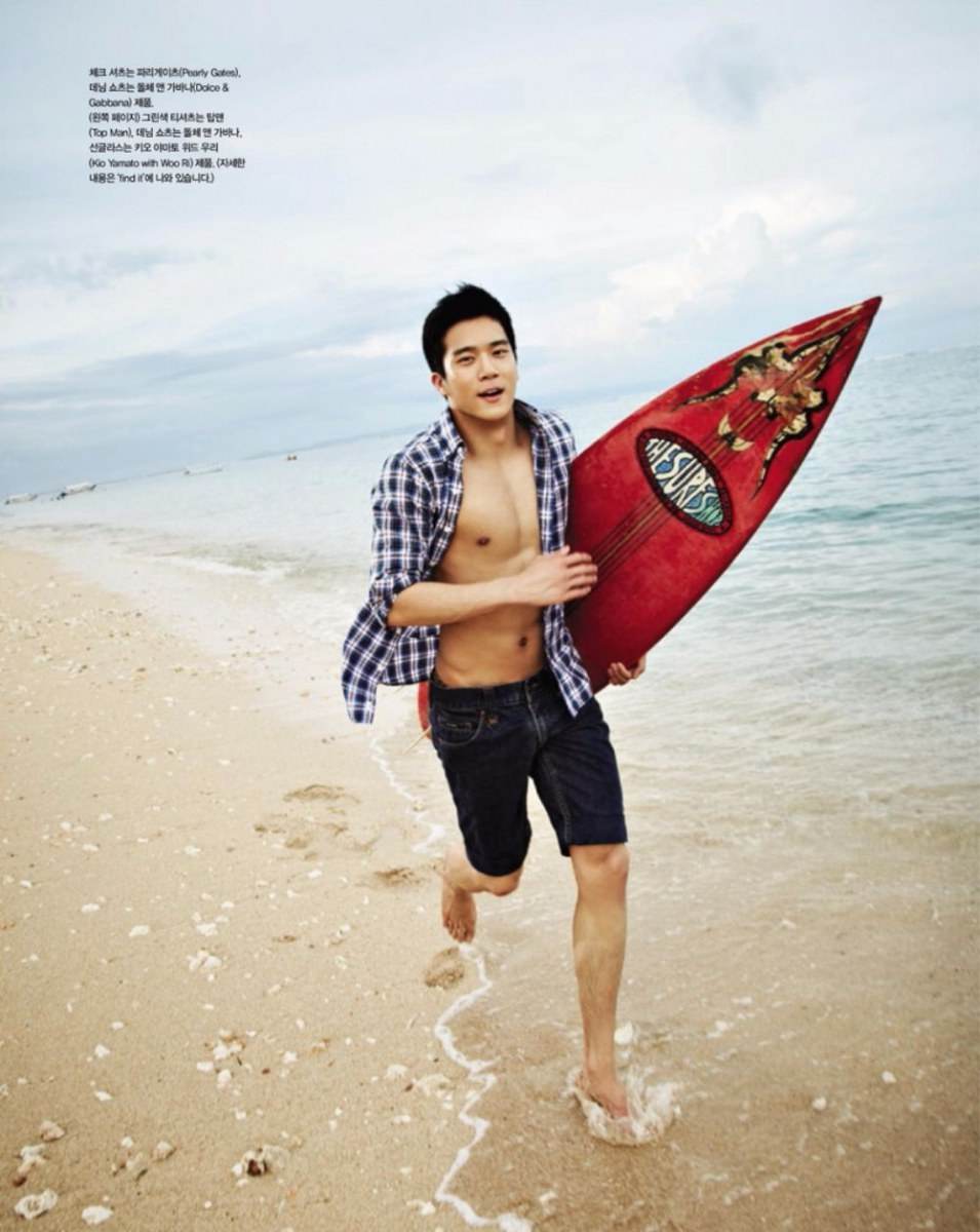น่าเลียเน๊อะยูววว..ขาวใส