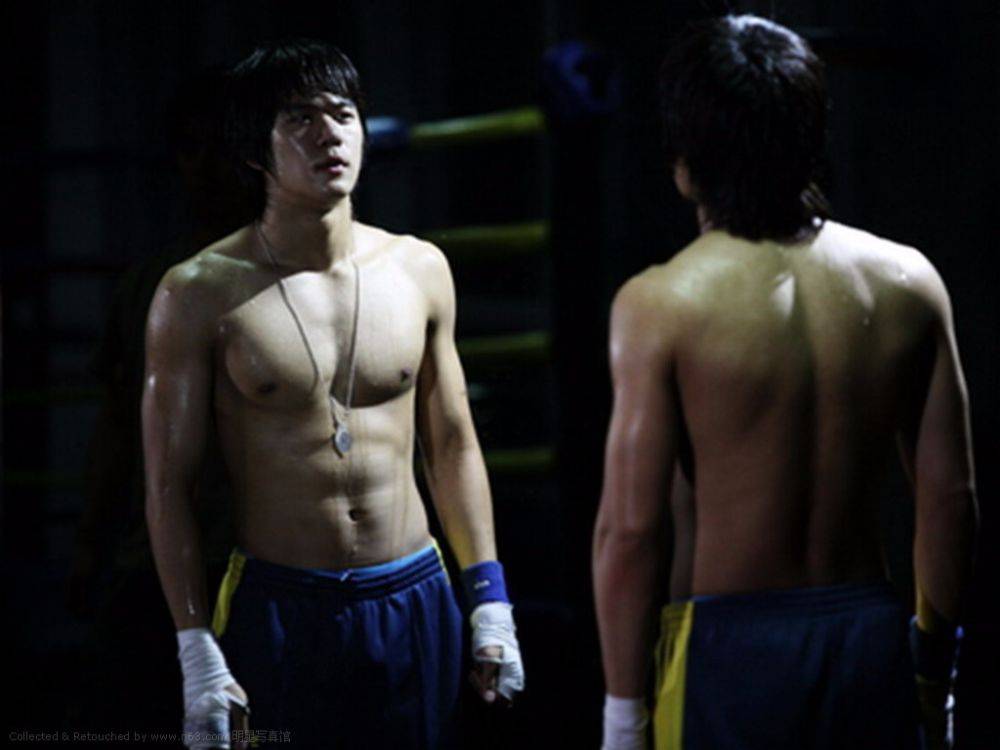 น่าเลียเน๊อะยูววว..ขาวใส