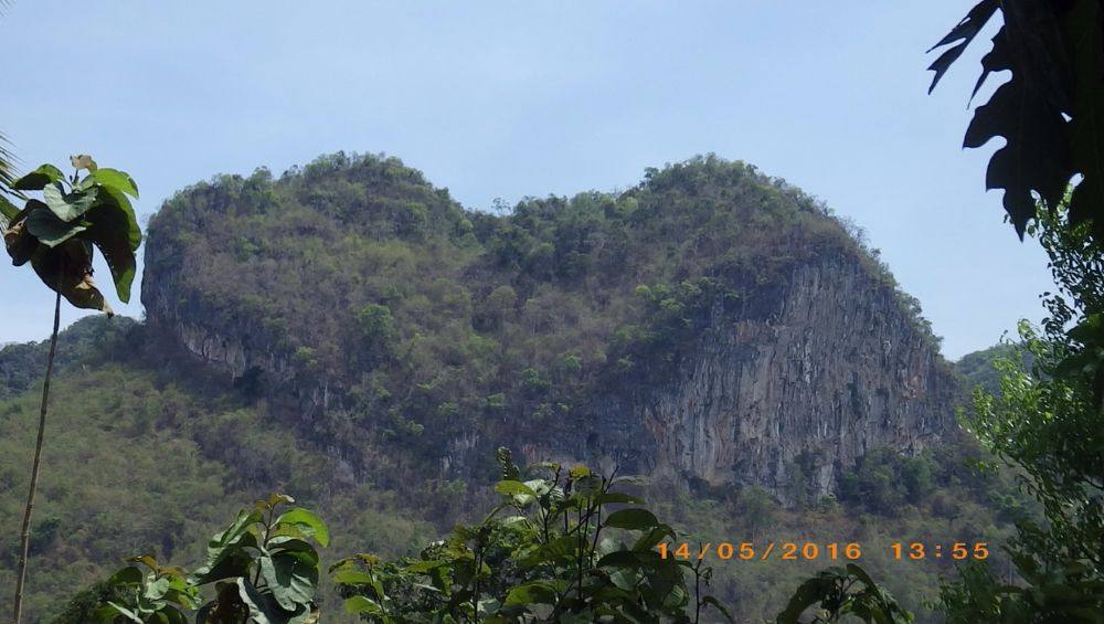 เขารูปหัวใจ จ.สุราษฏร์ธานี Mountain hart