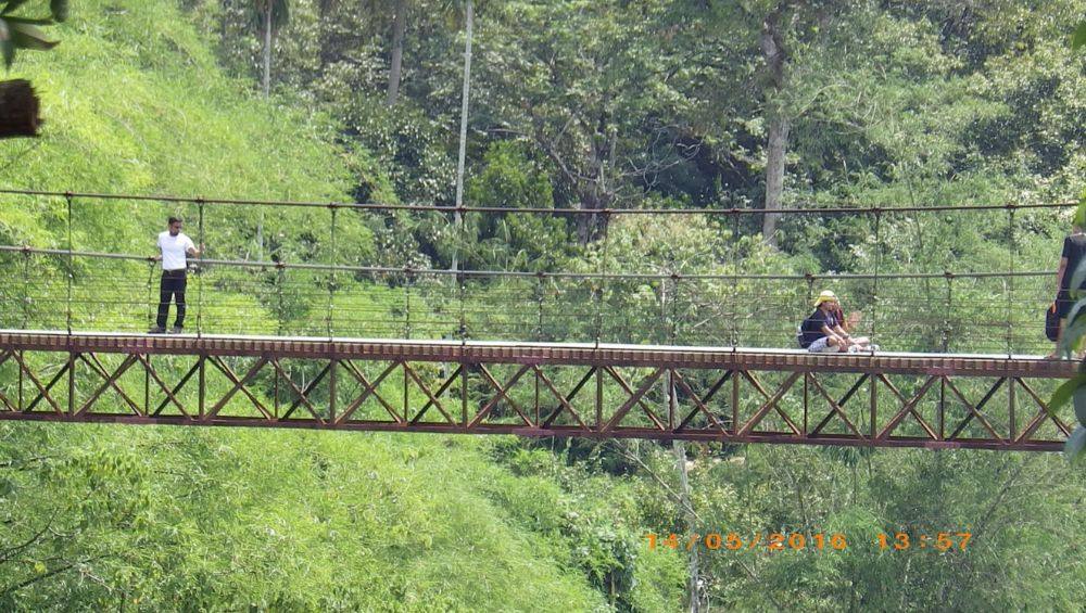 เขารูปหัวใจ จ.สุราษฏร์ธานี Mountain hart