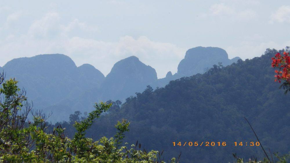 ชมวิวเขื่อนเชี่ยวหลาน สุราษฏร์ธานี