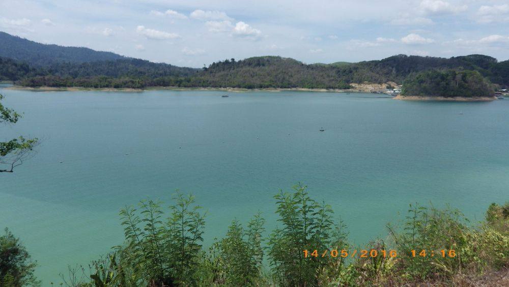 ชมวิวเขื่อนเชี่ยวหลาน สุราษฏร์ธานี