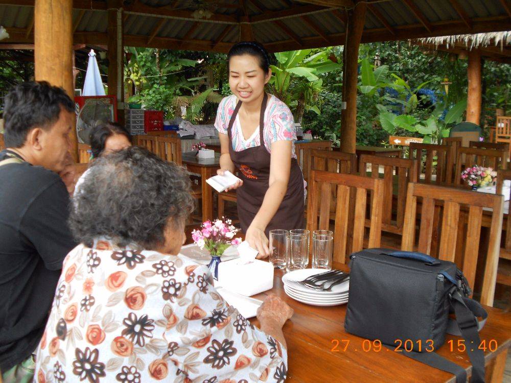 ร้านอาหาร หนานหินท่าหา