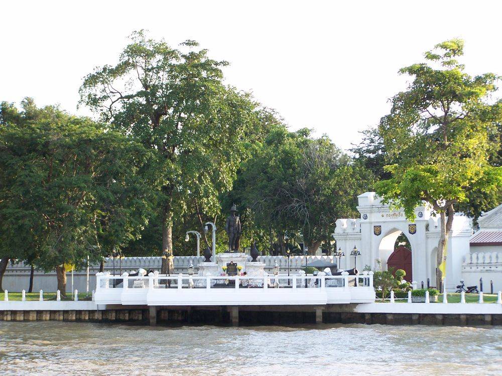 แม่น้ำเจ้าพระยา ที่ กทม.
