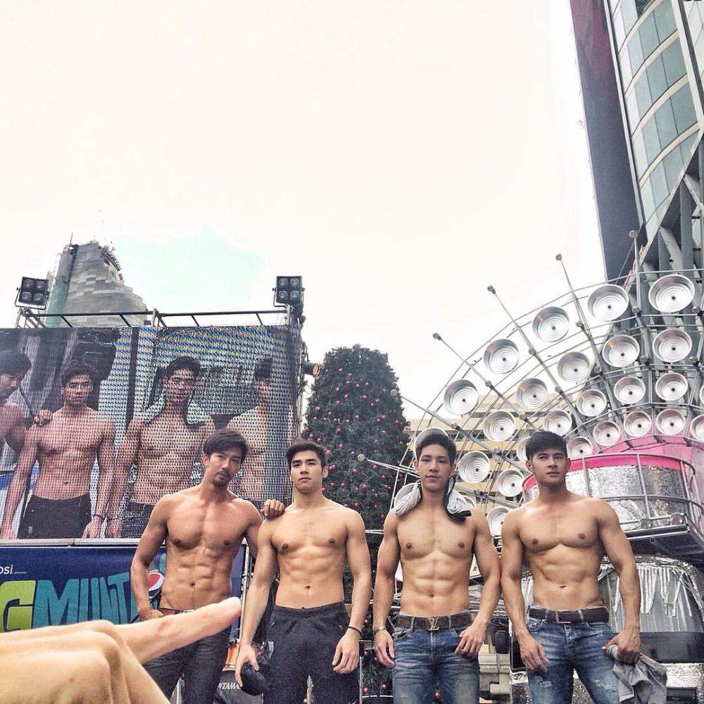อยากเล่นว่าวจัง #หนุ่มว่าว