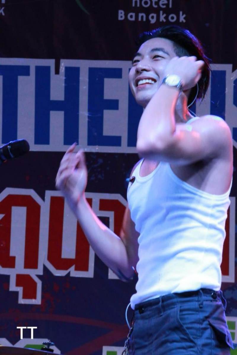 Attitude Thailand มิถุนายน 59 โตโน่ อม...ชมพูมาแว้ววว ต่อคิวๆ