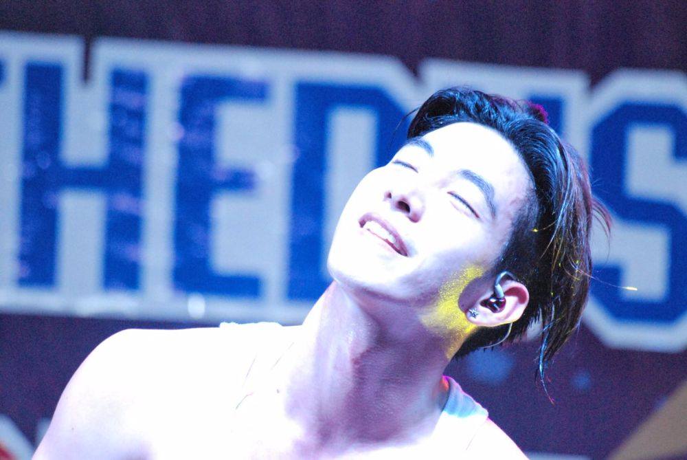Attitude Thailand มิถุนายน 59 โตโน่ อม...ชมพูมาแว้ววว ต่อคิวๆ