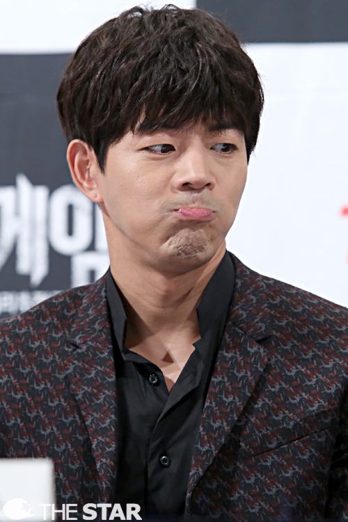 หลงรักรอยยิ้มพระเอกเกาหลี Lee Sang Yoon