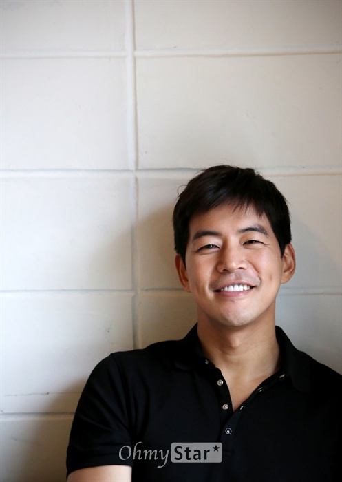 หลงรักรอยยิ้มพระเอกเกาหลี Lee Sang Yoon