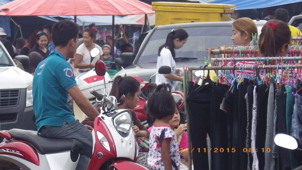 ตลาดนัดมะนาวหวาน วันอาทิตย์