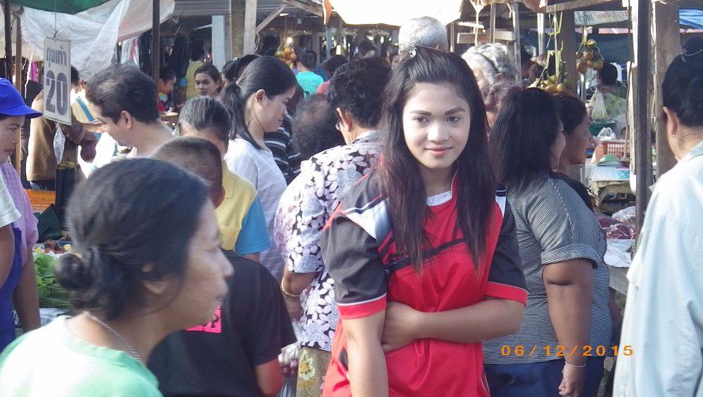 สาวสวย