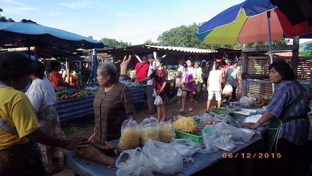 ตลาดนัดมะนาวหวาน วันอาทิตย์