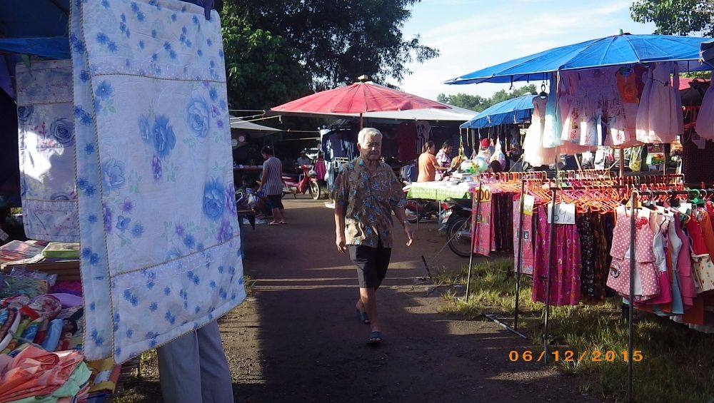 ตลาดนัดมะนาวหวาน วันอาทิตย์
