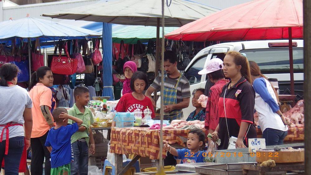ตลาดนัดมะนาวหวาน วันอาทิตย์