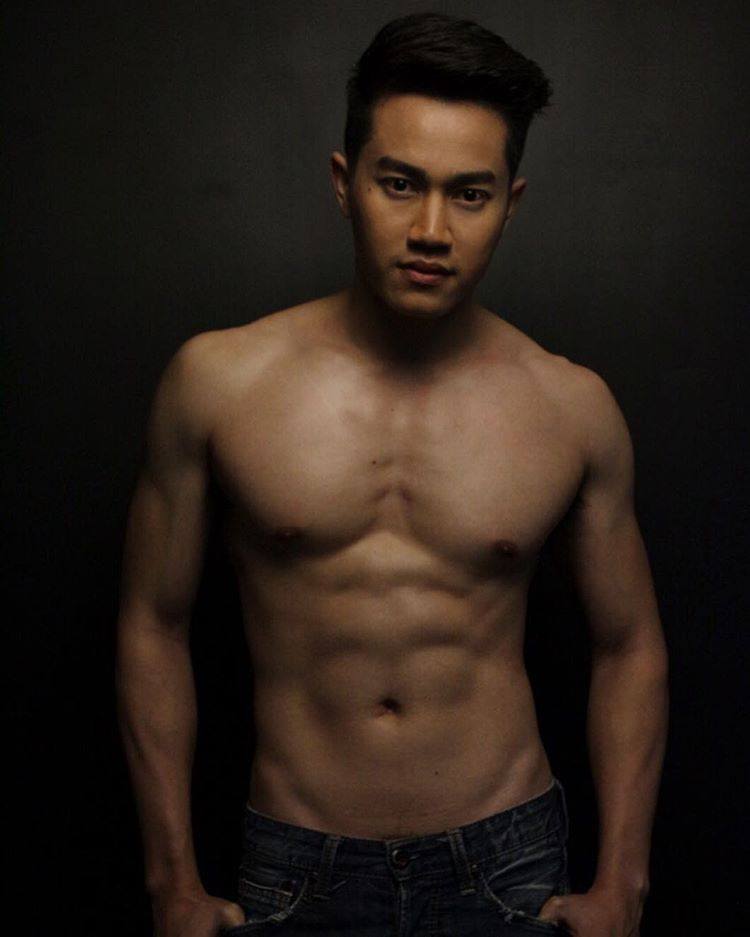 นายแบบแซ่บซี๊สส002