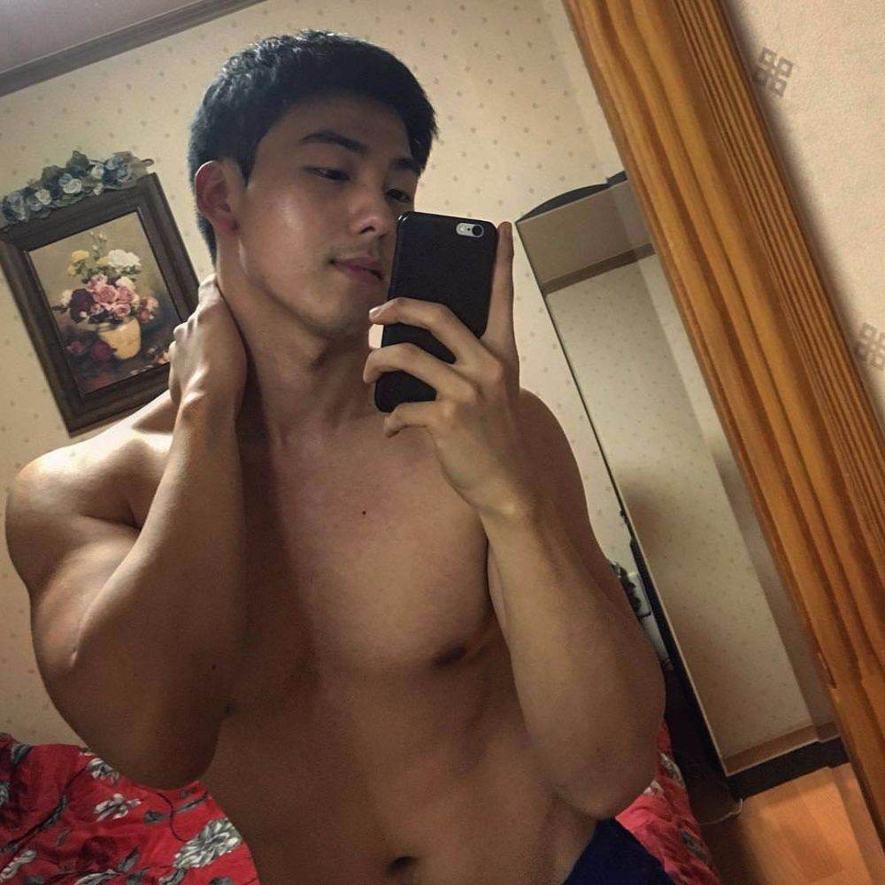 งานดี งานพรีเมี่ยม เเซ่บหมดทุกที่ ชะนีรอกิน