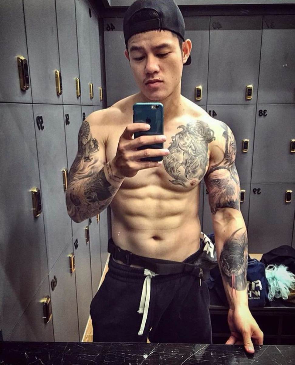 เซ็กซี่มากหล่อแซ่บมากก จาก ig: posterguys_official