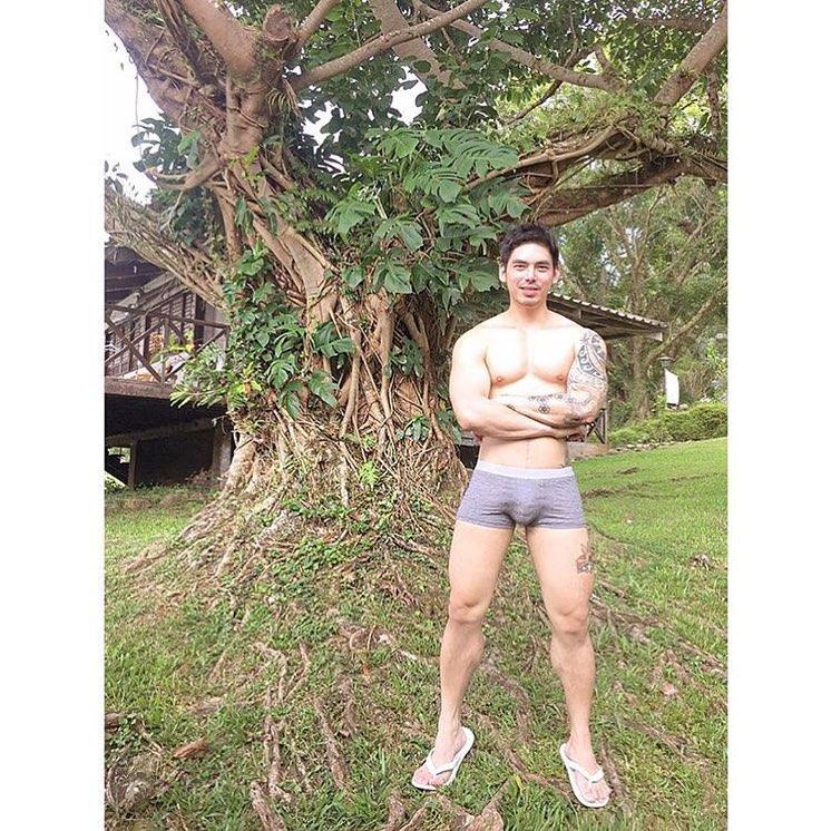 เซ็กซี่มากหล่อแซ่บมากก จาก ig: posterguys_official