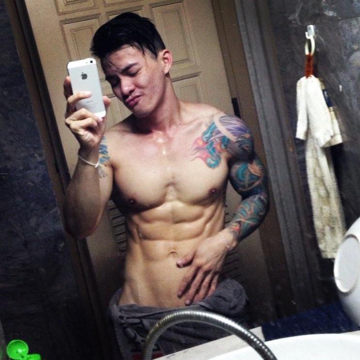 เซ็กซี่มากหล่อแซ่บมากก จาก ig: posterguys_official