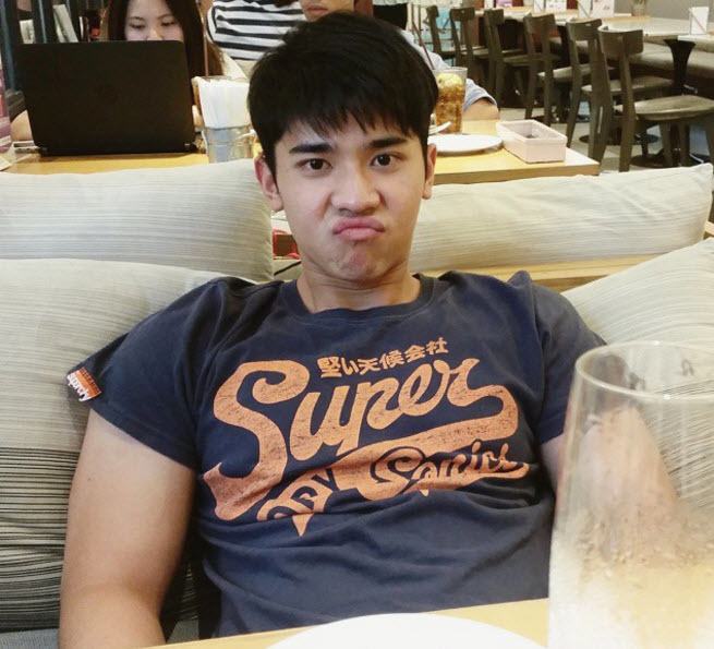 ส่องภาพความหล่อ “ปุ๋ง หรัณย์” หรือ “ไอ้ก้าน คนขับรถ” ใน “ลิขิตริษยา” งานดีมาก หนึ่งในเด็กปั้นของ “เอ ศุภชัย”