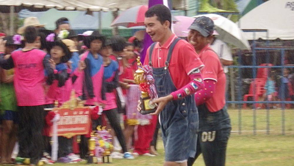 วันปิดการแข่งขันกีฬา นร.อ.ช้างกลาง ๒๕๕๗