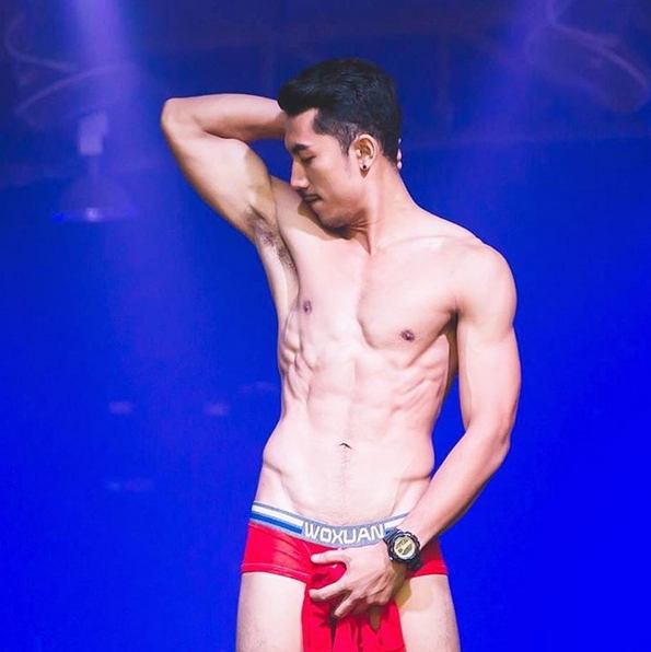 ยิ่งดูยิ่งเสียว! ส่องนายแบบหนุ่มจาก Fake Club The Next Gen