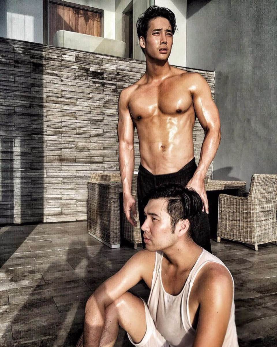 เด่นคุณ เเน่นมาก six pack ดาราช่อง3 ig: denkhun.ngamnet