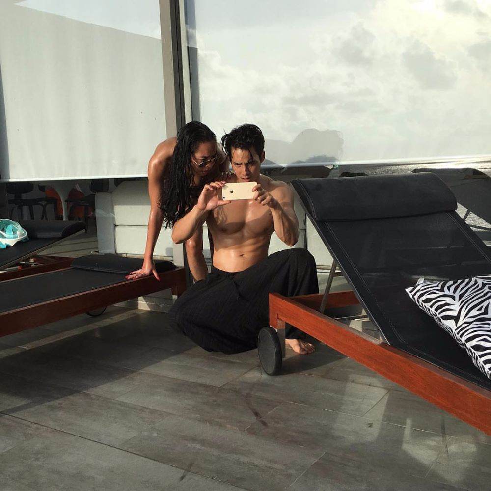 เด่นคุณ เเน่นมาก six pack ดาราช่อง3 ig: denkhun.ngamnet
