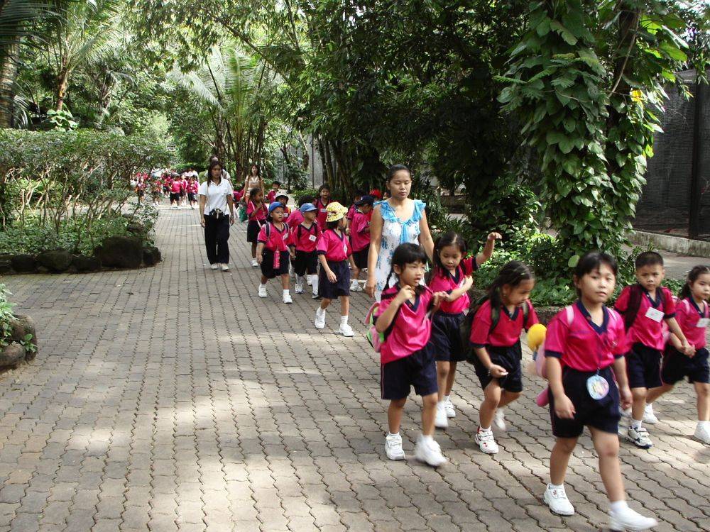 นักเรียนทัศนศึกษา ที่ ซาฟารีเวิลด์