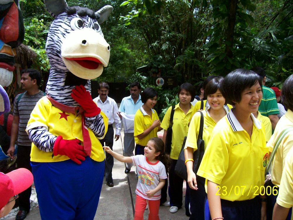 นักเรียนทัศนศึกษา ที่ ซาฟารีเวิลด์
