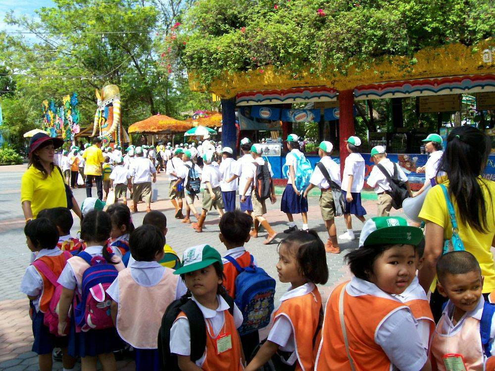 นักเรียนทัศนศึกษา ที่ ซาฟารีเวิลด์