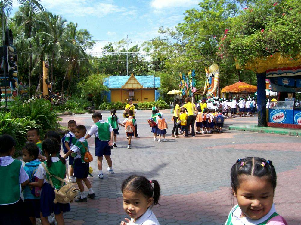 นักเรียนทัศนศึกษา ที่ ซาฟารีเวิลด์