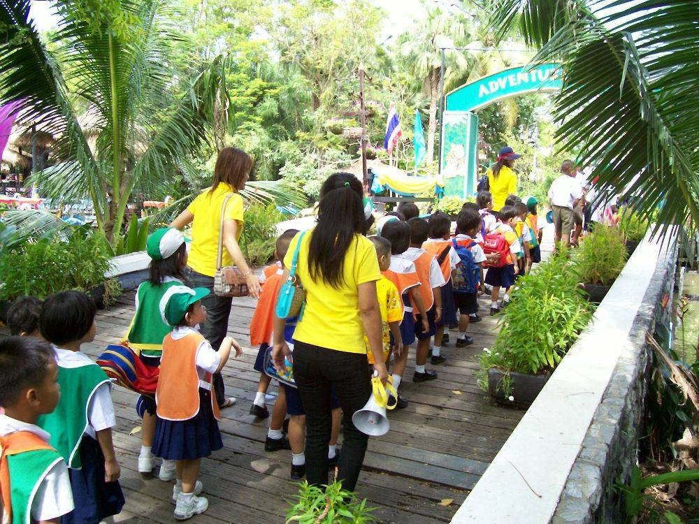 นักเรียนทัศนศึกษา ที่ ซาฟารีเวิลด์