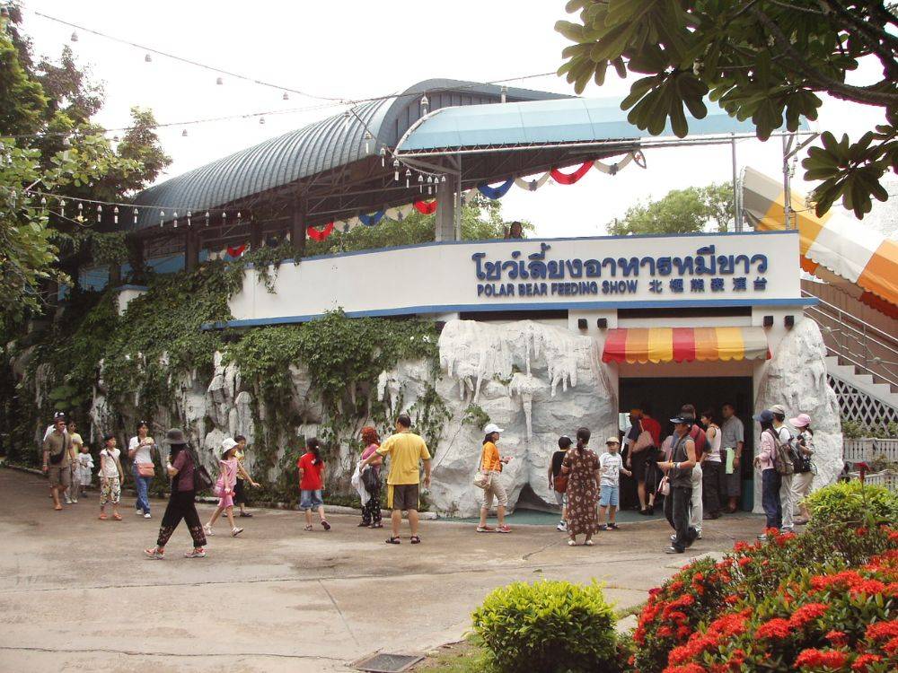 นักเรียนทัศนศึกษา ที่ ซาฟารีเวิลด์