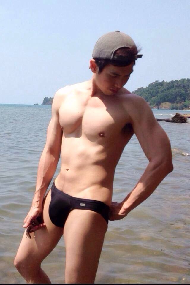 ไม่ดูถือว่าพลาด!!! ตั้งแผงขายไส้กรอกฟุตลอง จัดหนัก ตุง ใหญ่ คืนกำไรแฟนคลับ