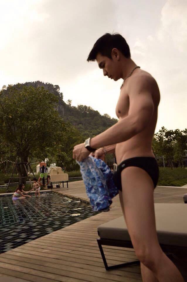 ไม่ดูถือว่าพลาด!!! ตั้งแผงขายไส้กรอกฟุตลอง จัดหนัก ตุง ใหญ่ คืนกำไรแฟนคลับ