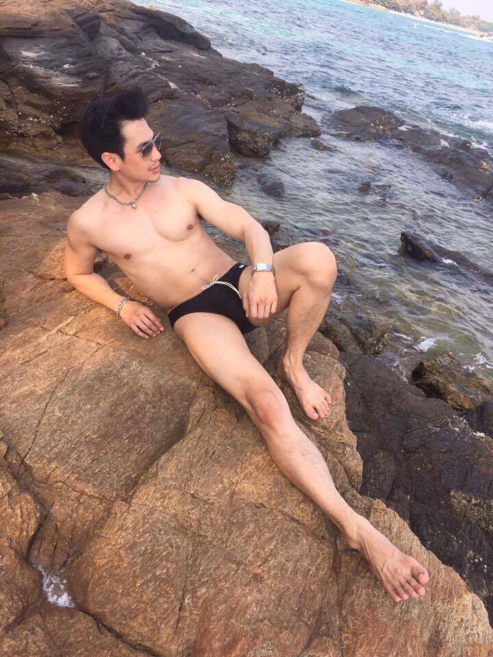 ไม่ดูถือว่าพลาด!!! ตั้งแผงขายไส้กรอกฟุตลอง จัดหนัก ตุง ใหญ่ คืนกำไรแฟนคลับ