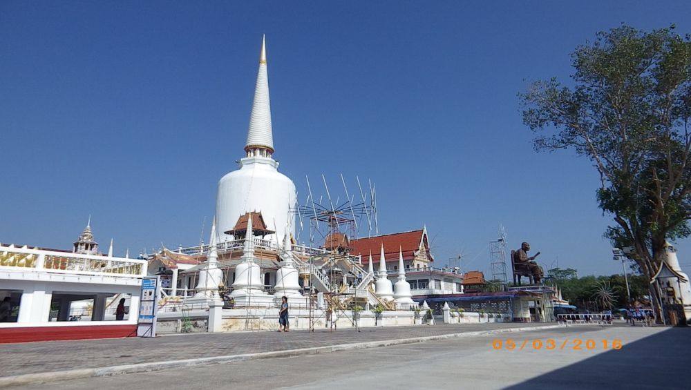 ลานวัด