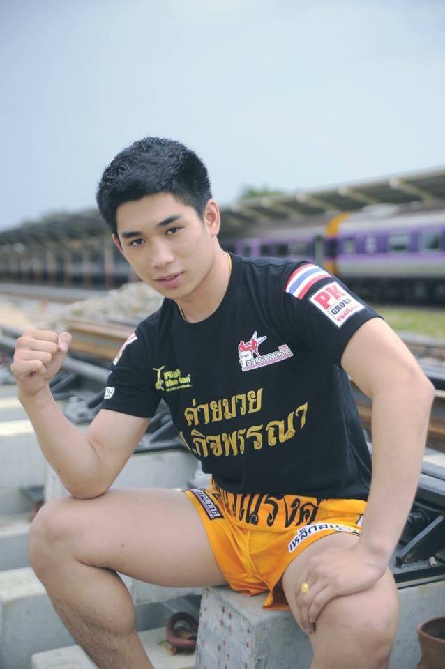 น้องเนท  นักมวยสุดหล่อที่กำลังจะโด่งดังในอีกไม่ช้านี้ 907