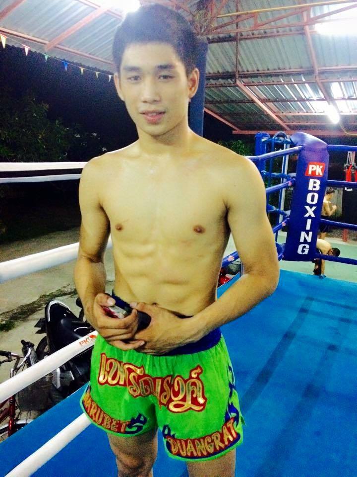 น้องเนท นักมวยสุดหล่อที่กำลังจะโด่งดังในอีกไม่ช้านี้ 909