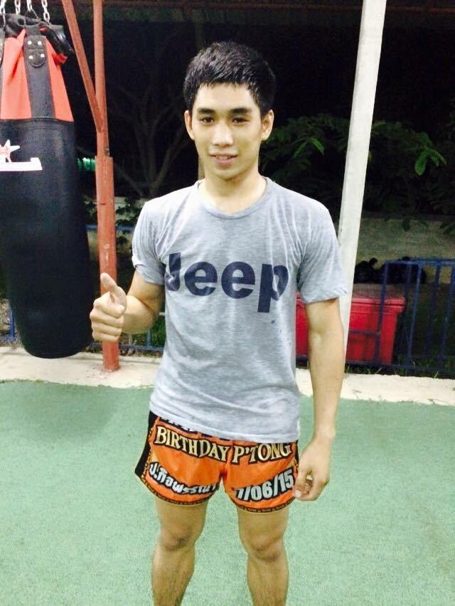 น้องเนท นักมวยสุดหล่อที่กำลังจะโด่งดังในอีกไม่ช้านี้ 909