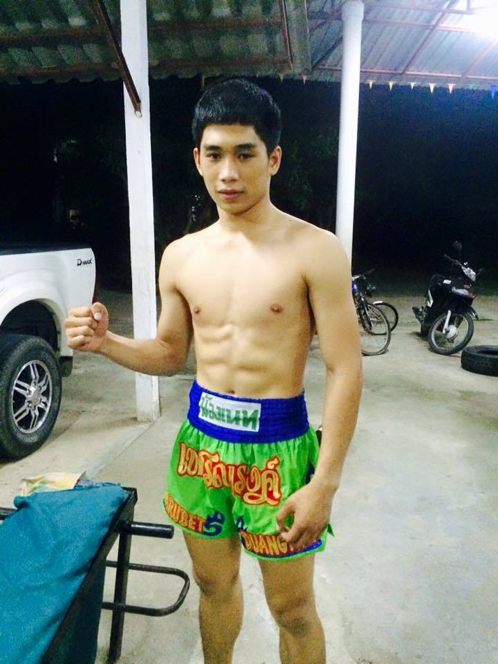 น้องเนท นักมวยสุดหล่อที่กำลังจะโด่งดังในอีกไม่ช้านี้ 909