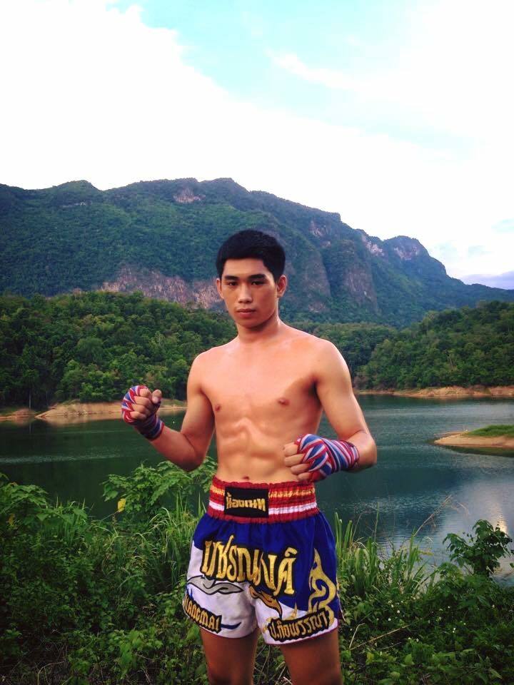น้องเนท นักมวยสุดหล่อที่กำลังจะโด่งดังในอีกไม่ช้านี้ 909